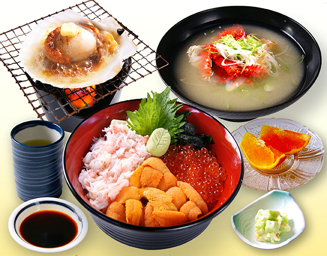 Exquisite Crab, Sea urchin and Salmon roe Three-color Bowl Meal